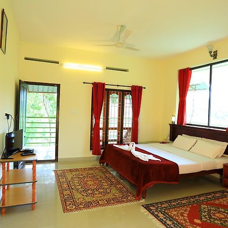 Kerala House Apartment Thekkady Bagian luar foto