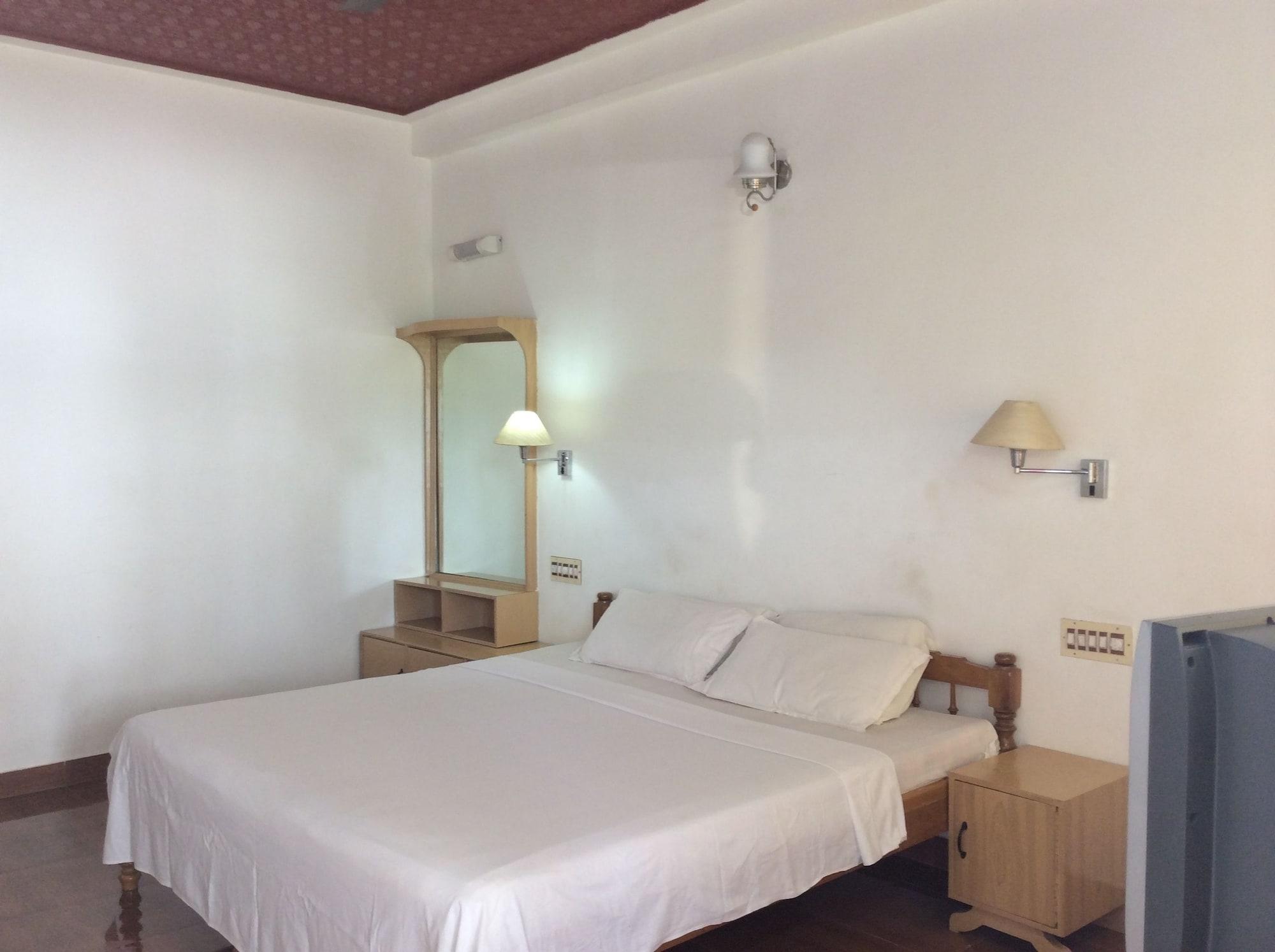 Kerala House Apartment Thekkady Bagian luar foto