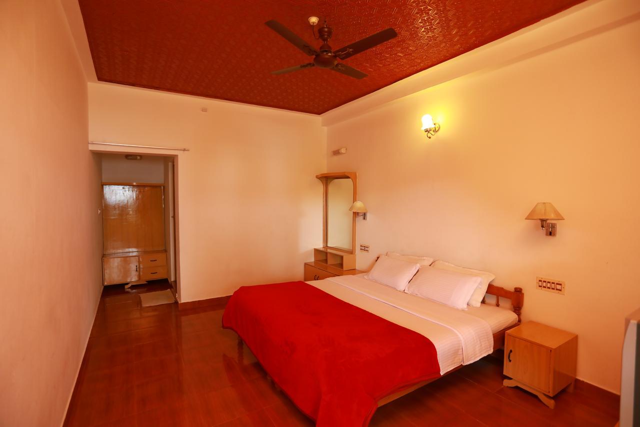 Kerala House Apartment Thekkady Bagian luar foto